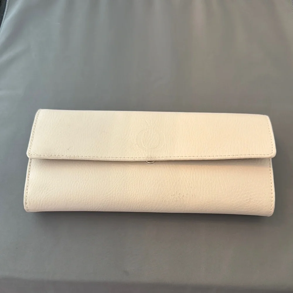 Pandora‎ Elegant Cream Clutch 10” X 4.5”